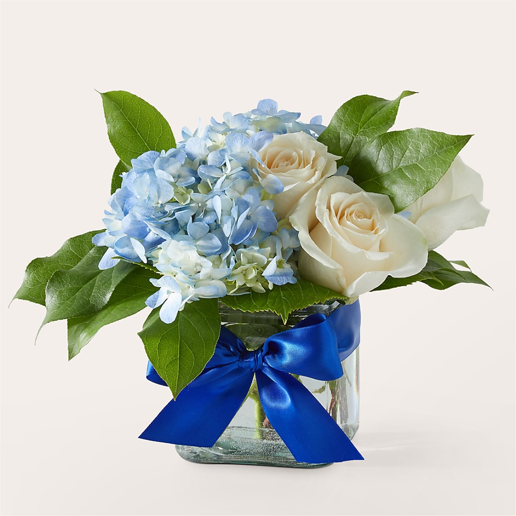 Sky Blue Delight Bouquet – ELLA'S ESSENCE LLC, Evanston IL
