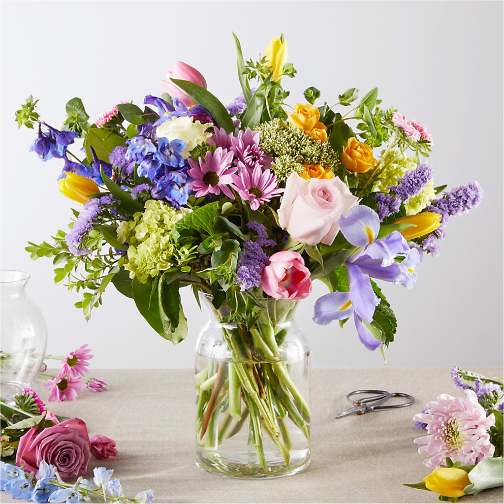 Pastel Tradition - A Florist Original – ELLA'S ESSENCE LLC, Evanston IL