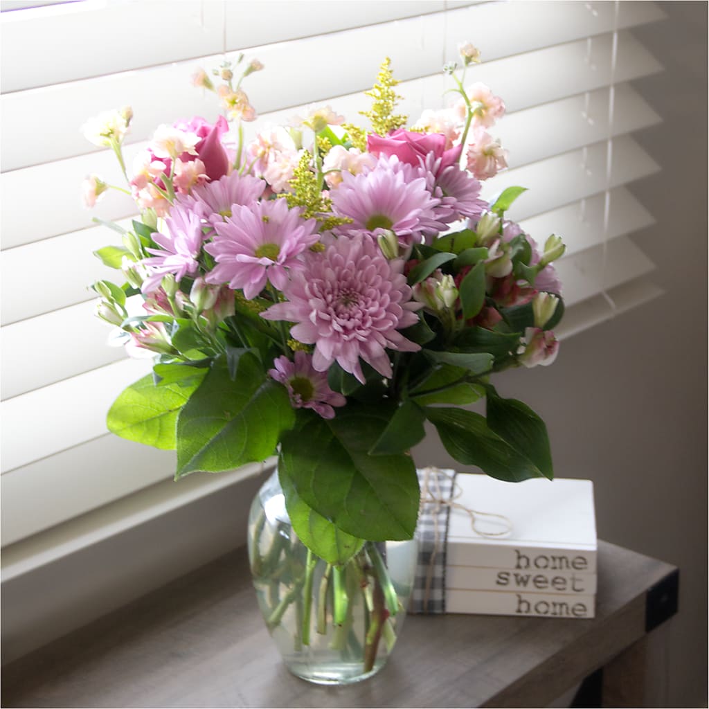 Pastel Tradition - A Florist Original – ELLA'S ESSENCE LLC, Evanston IL