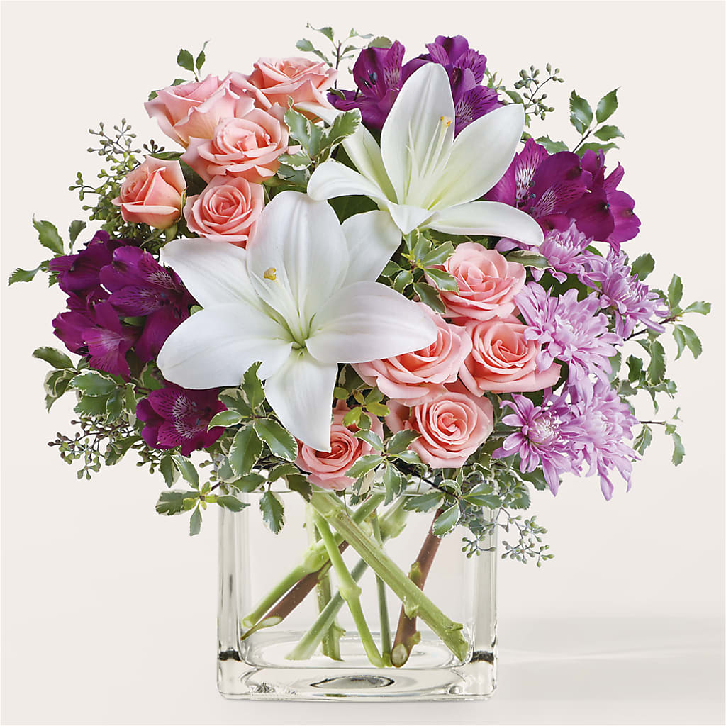 Mani Pedi Bouquet – ELLA'S ESSENCE LLC, Evanston IL