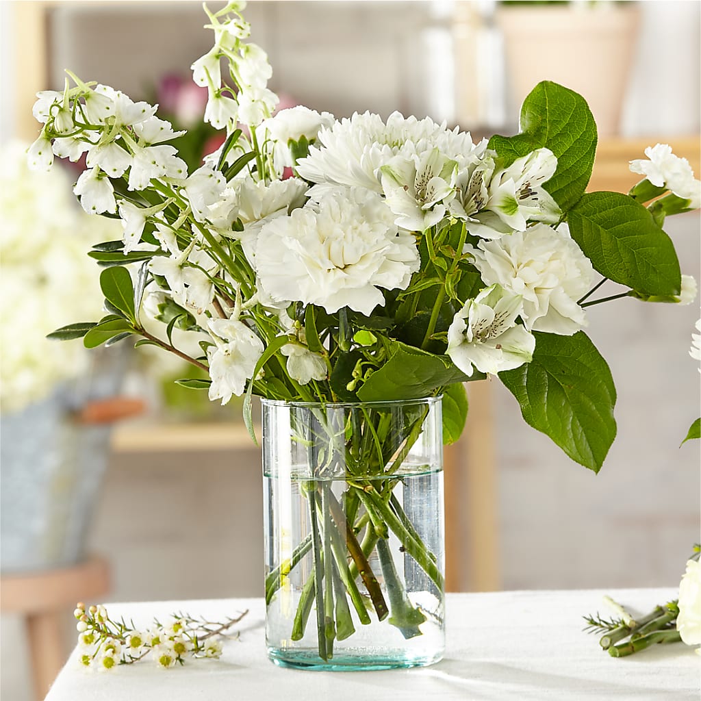 Classic Ivory – A Florist Original – ELLA'S ESSENCE LLC, Evanston IL