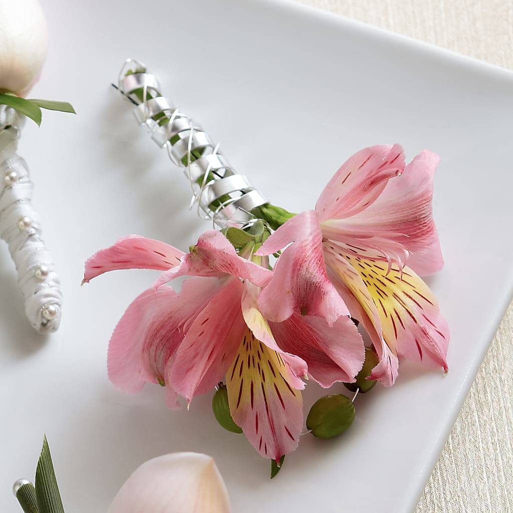 Pink Peruvian Lily Boutonniere – ELLA'S ESSENCE LLC, Evanston IL
