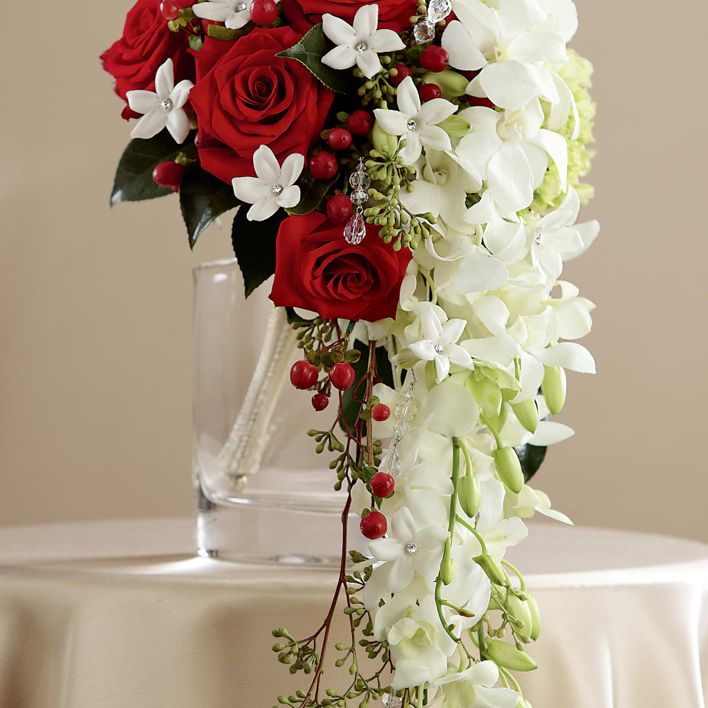 Here Comes the Bride Bouquet – ELLA'S ESSENCE LLC, Evanston IL