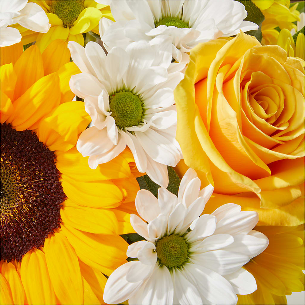 Be Happy Bouquet – ELLA'S ESSENCE LLC, Evanston IL