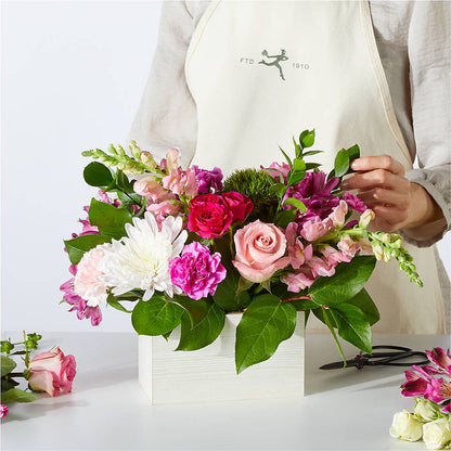 Sweetberry Box – A Florist Original – ELLA'S ESSENCE LLC, Evanston IL