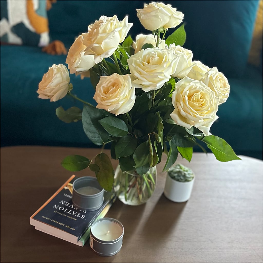 Long Stem Yellow Rose Bouquet – ELLA'S ESSENCE LLC, Evanston IL