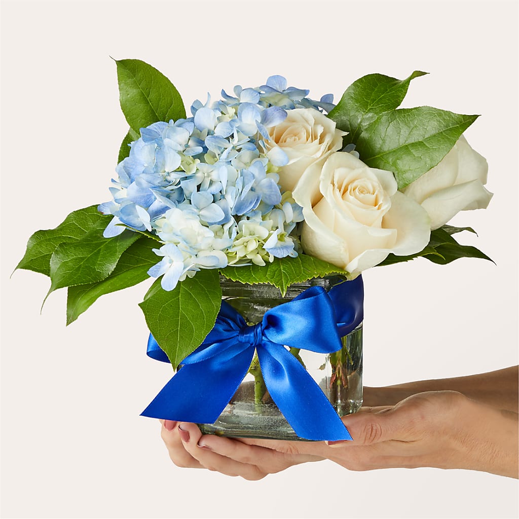 Sky Blue Delight Bouquet – ELLA'S ESSENCE LLC, Evanston IL