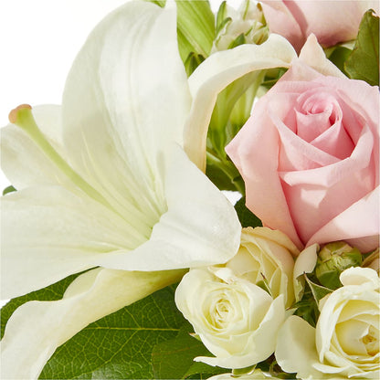 Kindhearted Bouquet – ELLA'S ESSENCE LLC, Evanston IL