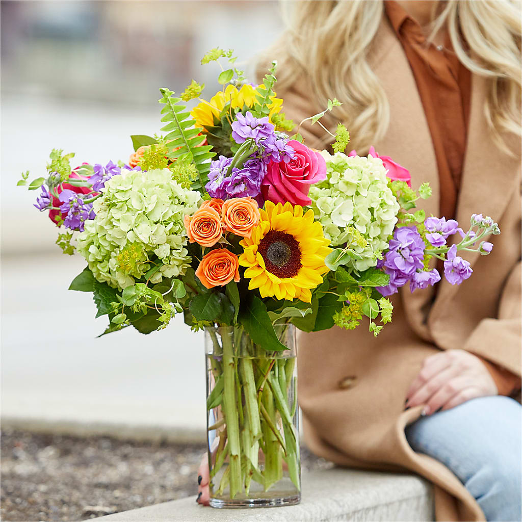 Vibrant Greetings Bouquet – ELLA'S ESSENCE LLC, Evanston IL